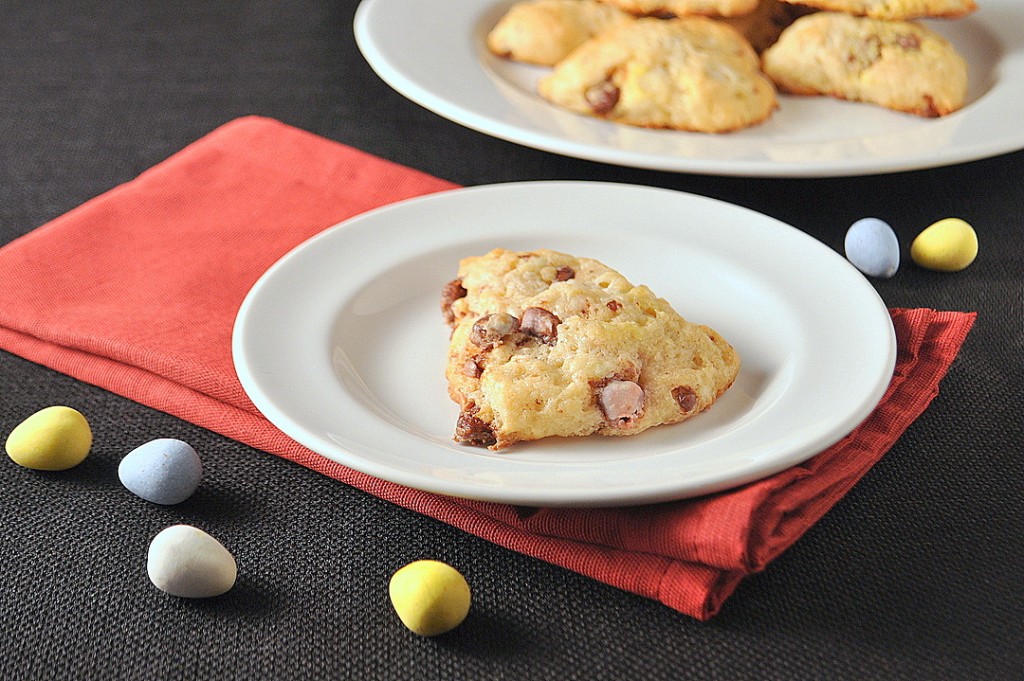 mini egg scones