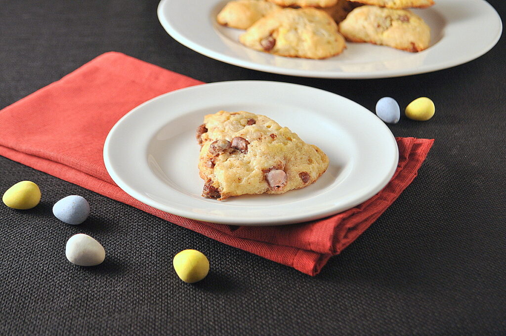 Cadbury Mini Egg Scones - My Love For Cooking